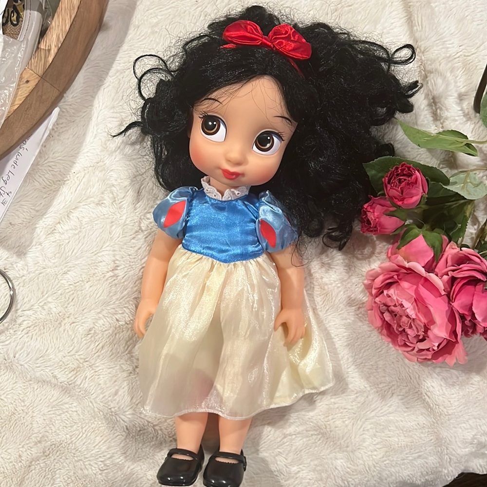Snow White Doll 🍭🍒